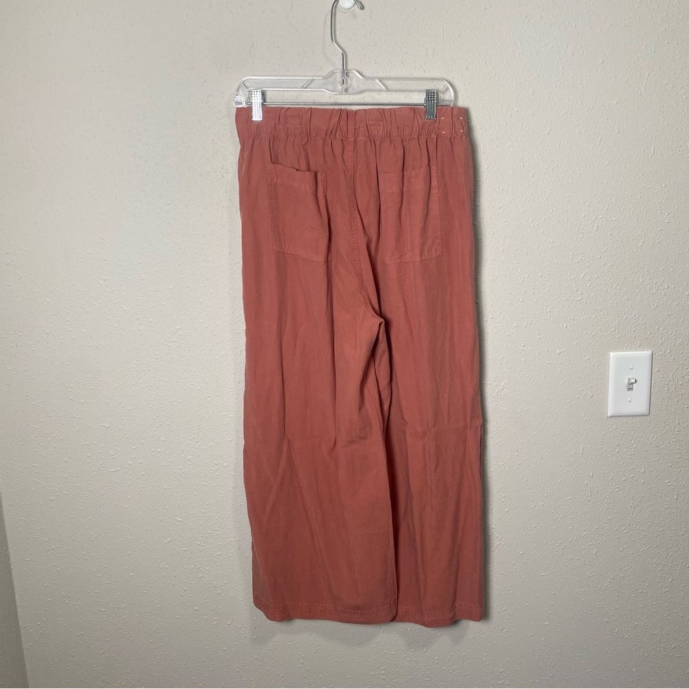 Thread & Supply Coral Cropped Drawstring Pants - Picture 2 of 15